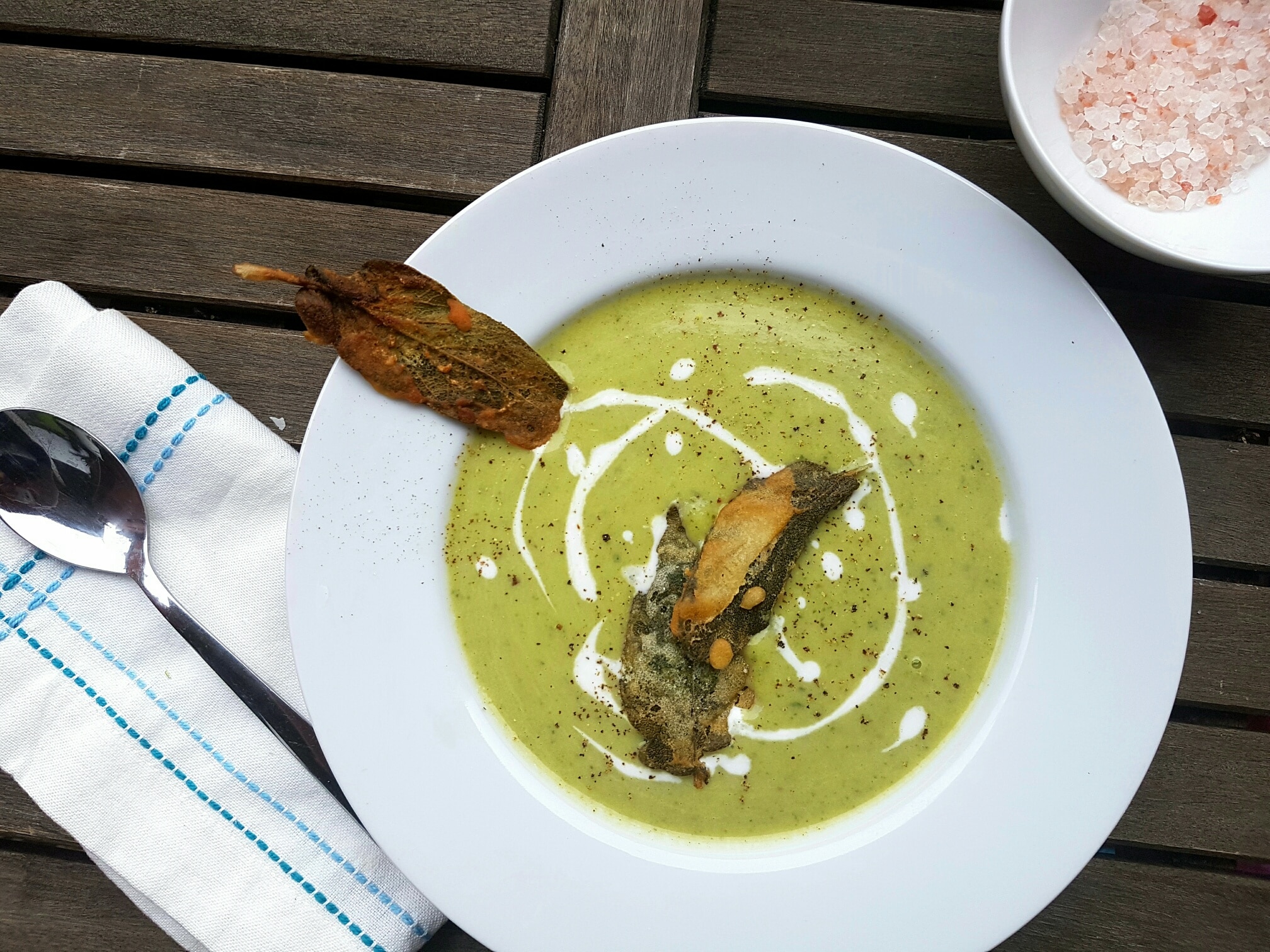Cremige Zucchini-Suppe mit Kokosmilch | Vegane Rezepte